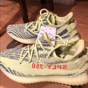 YEEZY BOOST 350 V2 SEMI FROZEN YELLOW